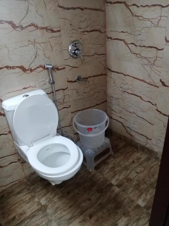Hotel Cozy Cave Near Igi Airport Delhi New Delhi Exterior photo